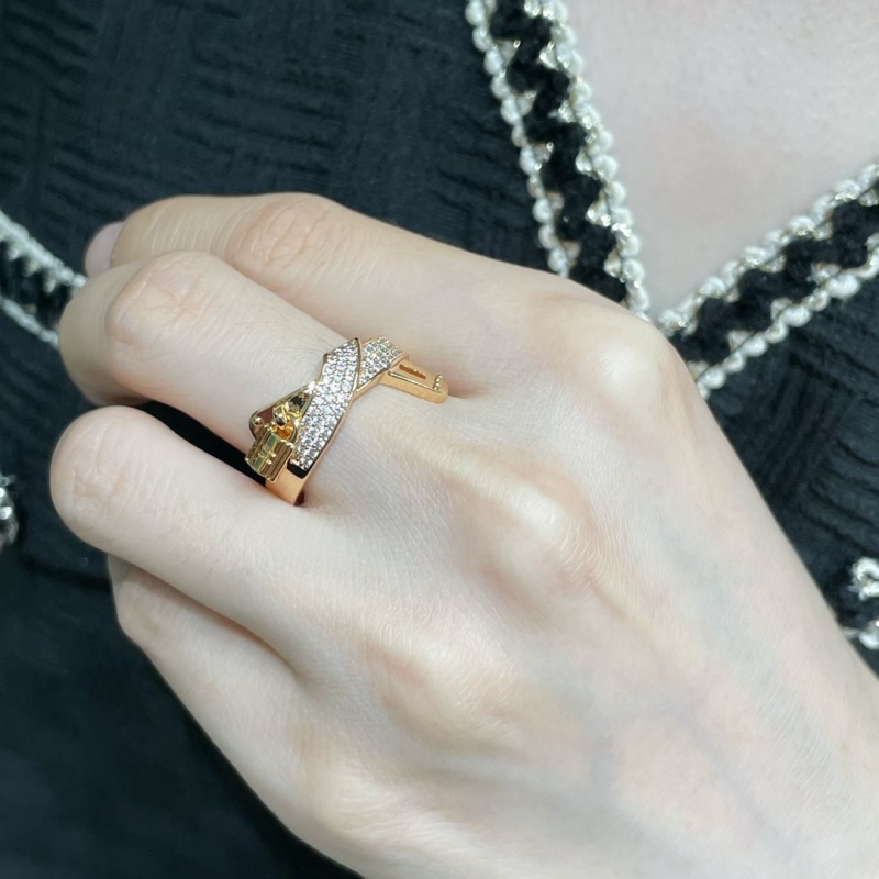 H**mes rings